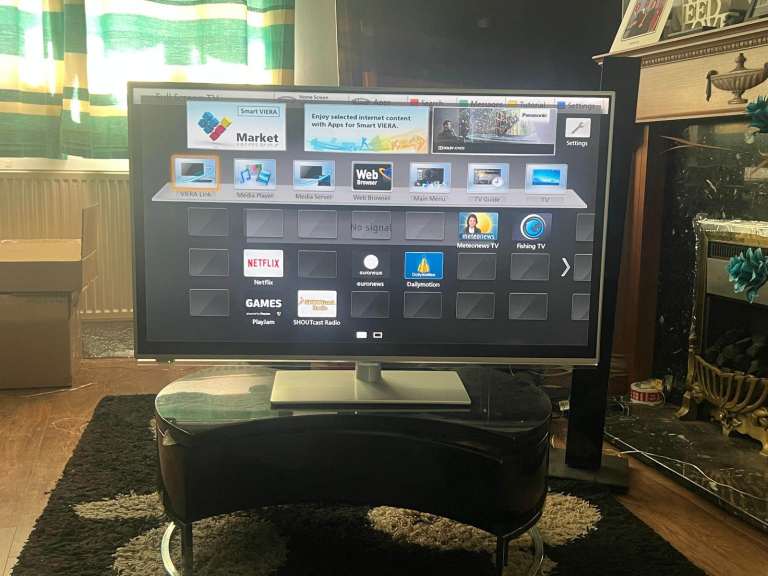 Panasonic 42 inch Full HD Smart TV with Wi-Fi