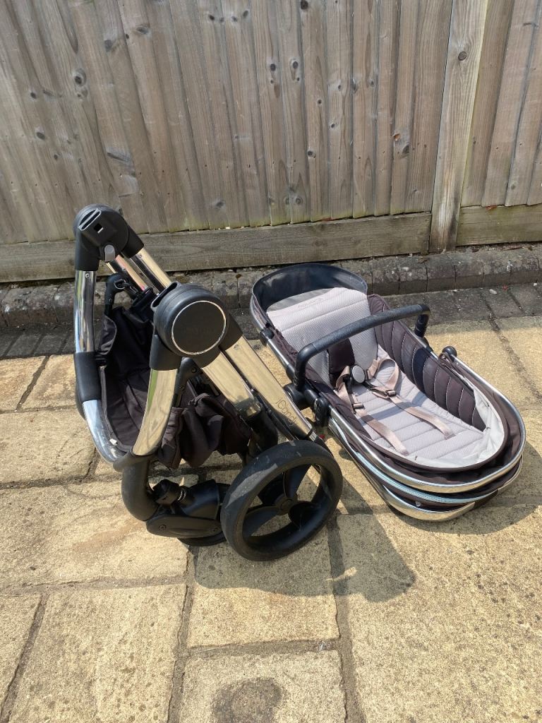 iCandy Peach Chrome Pushchair and Carrycot – Beluga