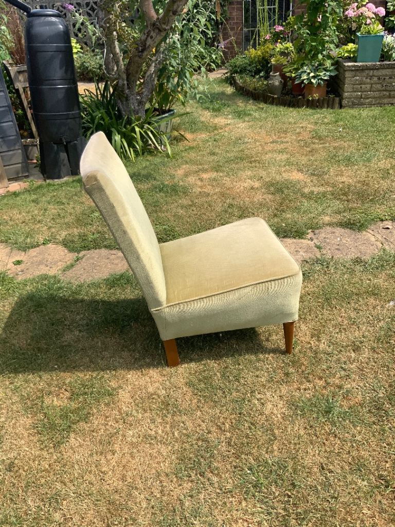 Nursing chair