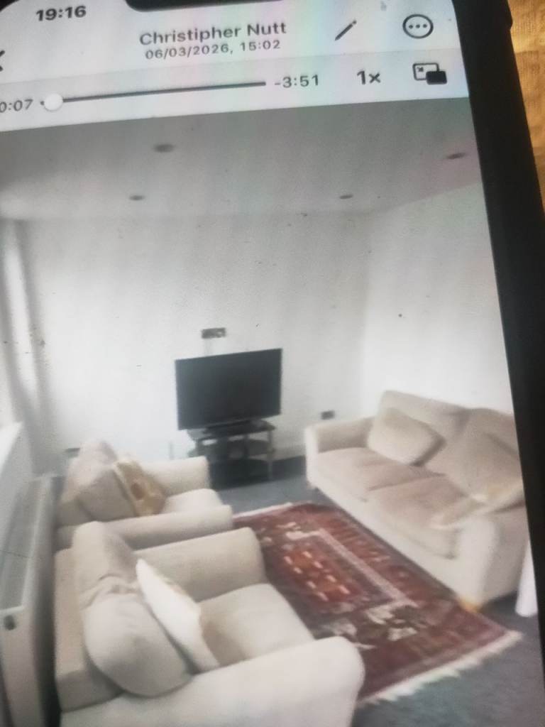 Contemporary newly refurbished 4 bedroom house.