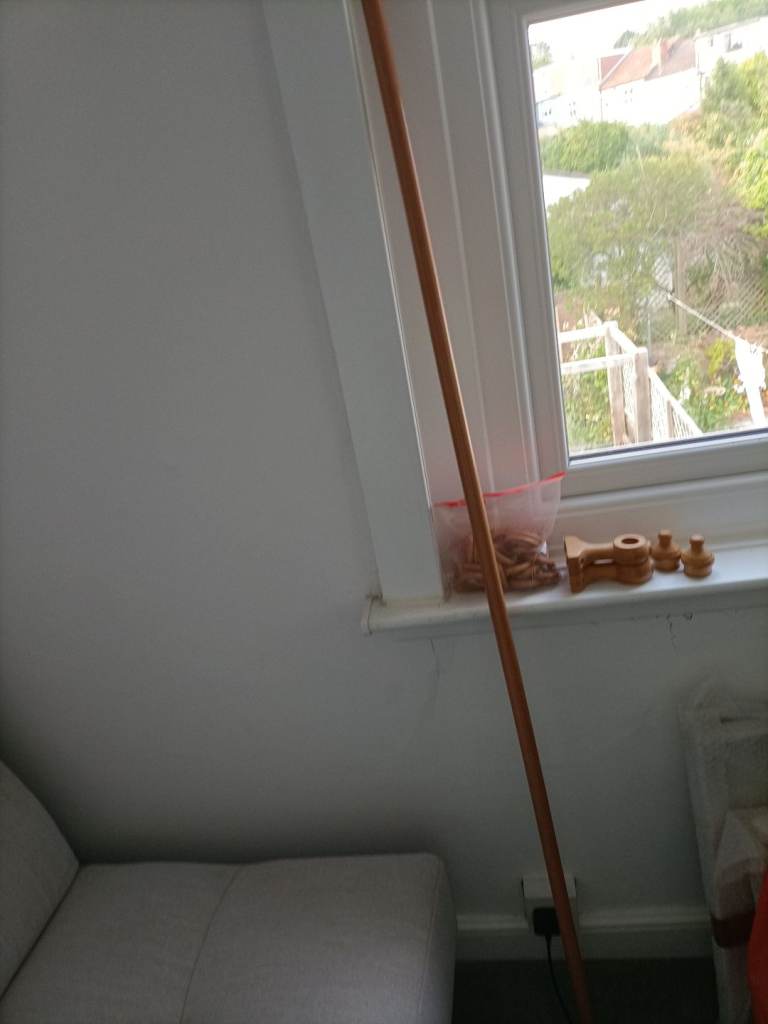 Curtain rail