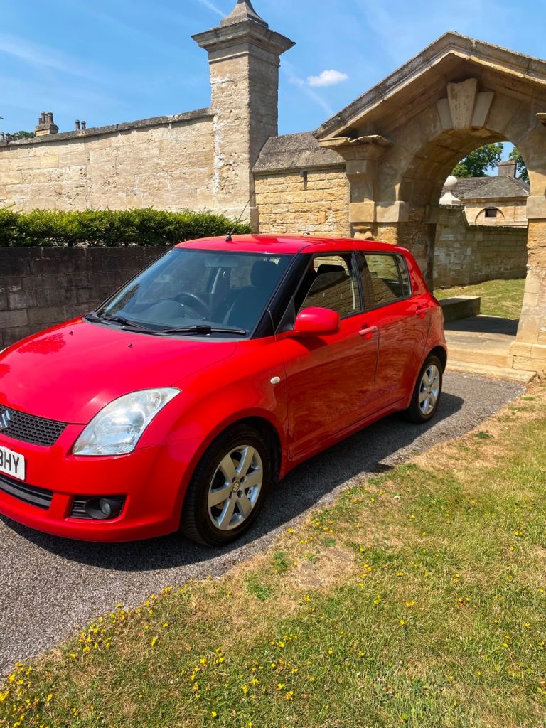 Suzuki, SWIFT, Hatchback, 2010, Manual, 1328 (cc), 5 doors