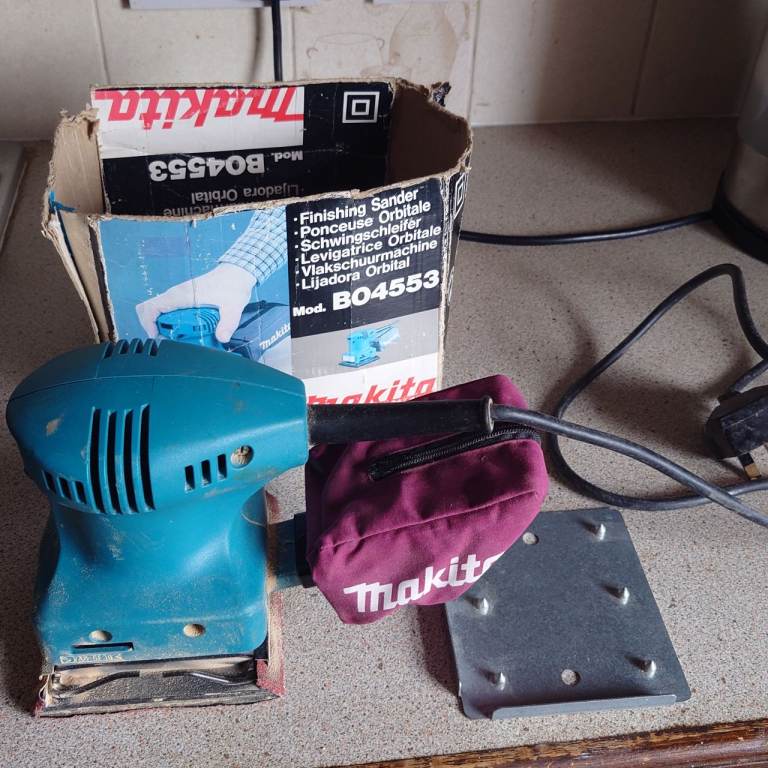 Bosch palm sander 