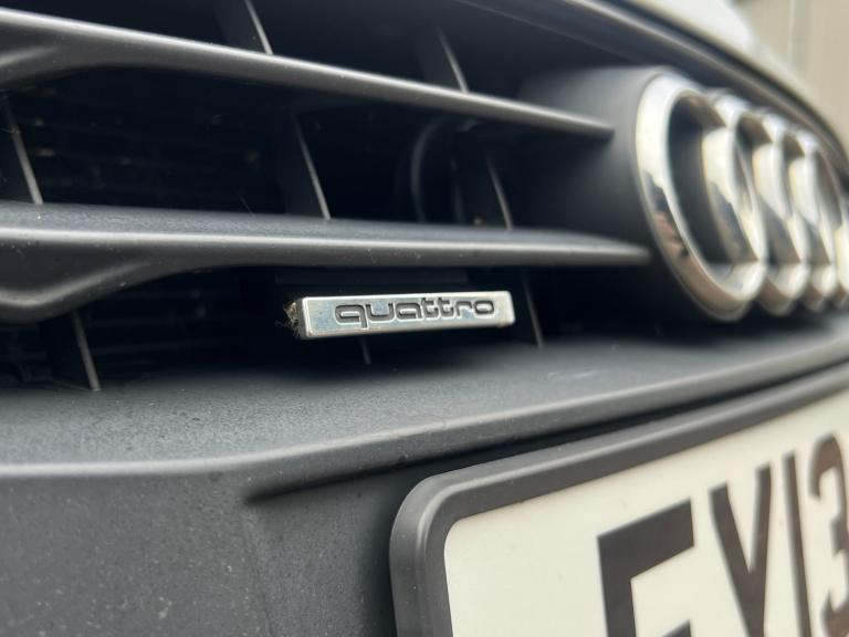 AUDI TT 2.0 TDI Black Edition 2013