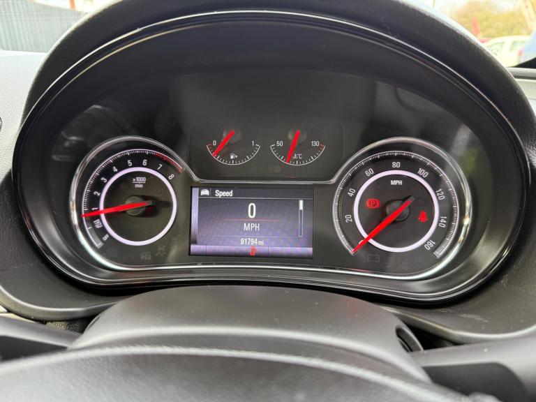 2015 Vauxhall Insignia 1.4i Turbo Limited Edition Hatchback 5dr Petrol Manual Euro 6 (s/s) (140 p...