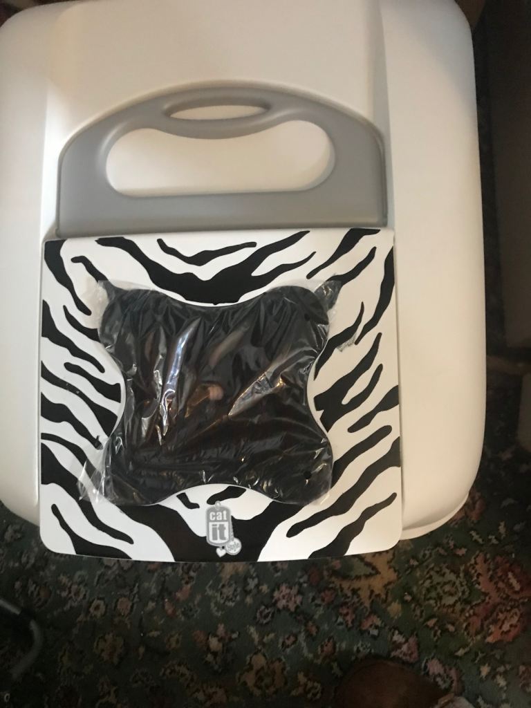 White Large New Cat Litter Tray