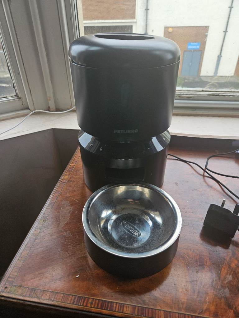 Petlibro Dry Cat Food Dispenser