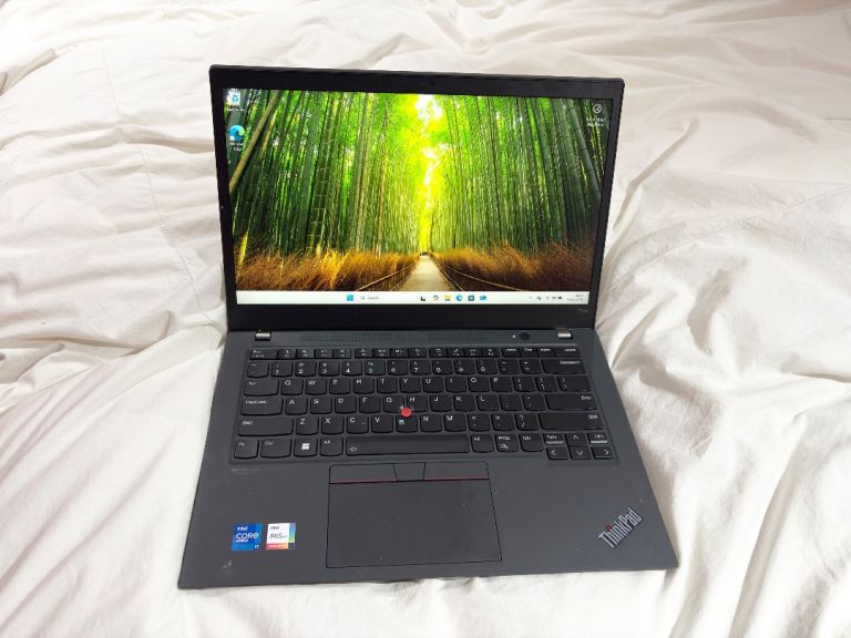 CAN HAND DELIVER, LENOVO THINKPAD T14S 2ND GEN 14 INCH LAPTOP, 16GB RAM, 256GB I7 11GEN, WIN 11 PRO 