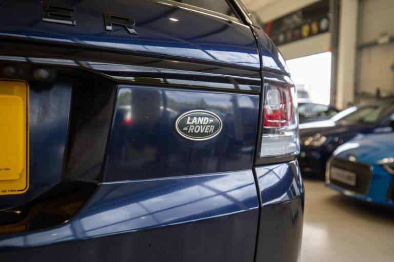 2017 Land Rover Range Rover Sport 5.0 V8 S/C Autobiography Dynamic 5dr Auto ESTATE PETROL Automatic