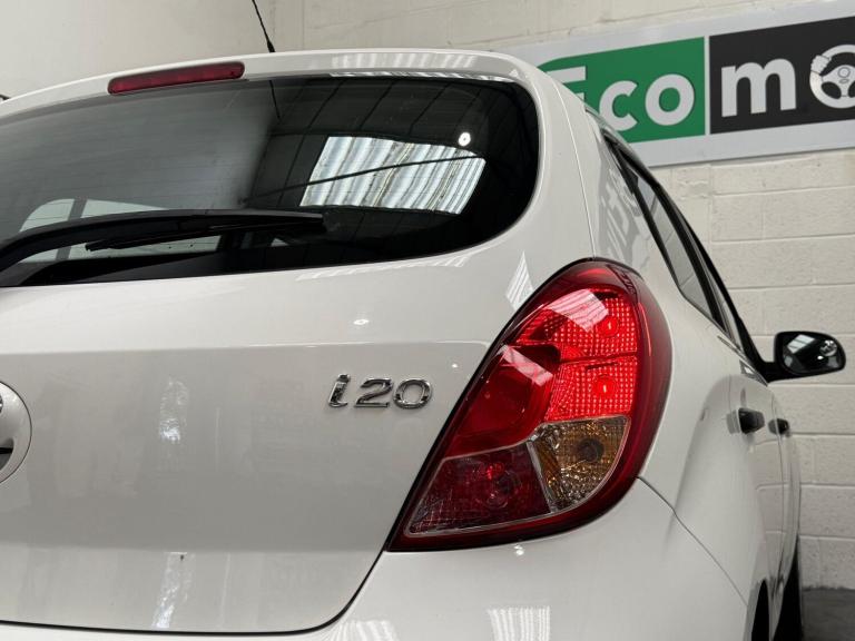 2014 Hyundai i20 1.2 Classic Euro 5 5dr HATCHBACK Petrol Manual