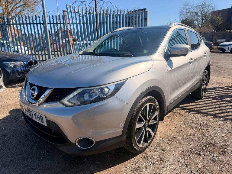 2014 Nissan Qashqai 1.6 dCi Tekna 4WD Euro 5 (s/s) 5dr HATCHBACK Diesel Manual