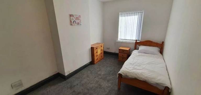 🏠**DSS HOUSING** DOUBLE ROOM in LIVERPOOL ** CROXTETH AVENUE, LITHERLAND, LIVERPOOL L21 6NA **🏠