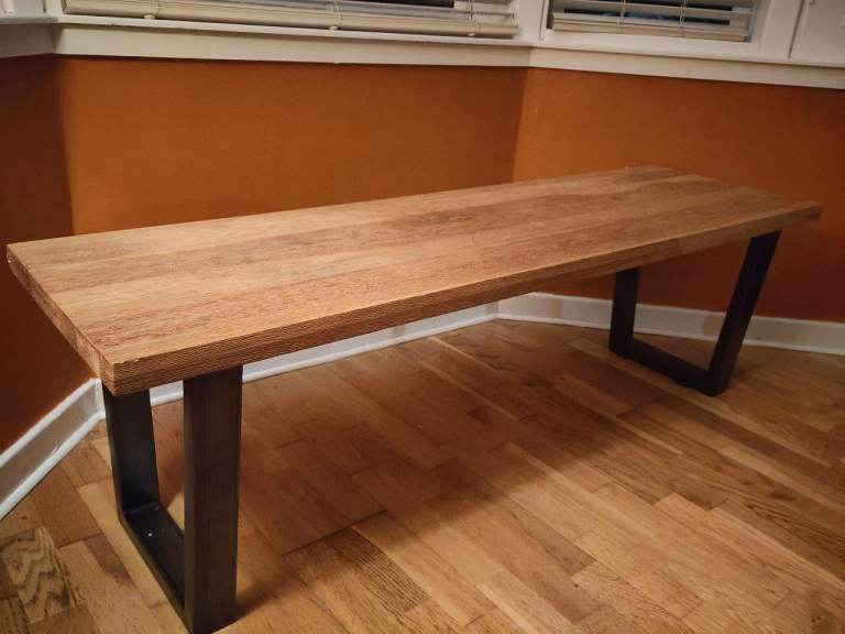 Bench / coffee table