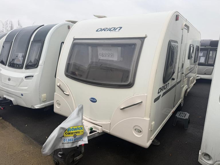 Bailey Orion 530-6 Fixed Bed Side Dinette 6 Berth