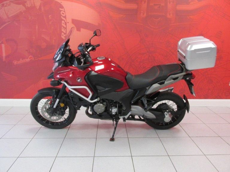 68/2019 HONDA VFR1200X CROSSTOURER - 10232 MILES 