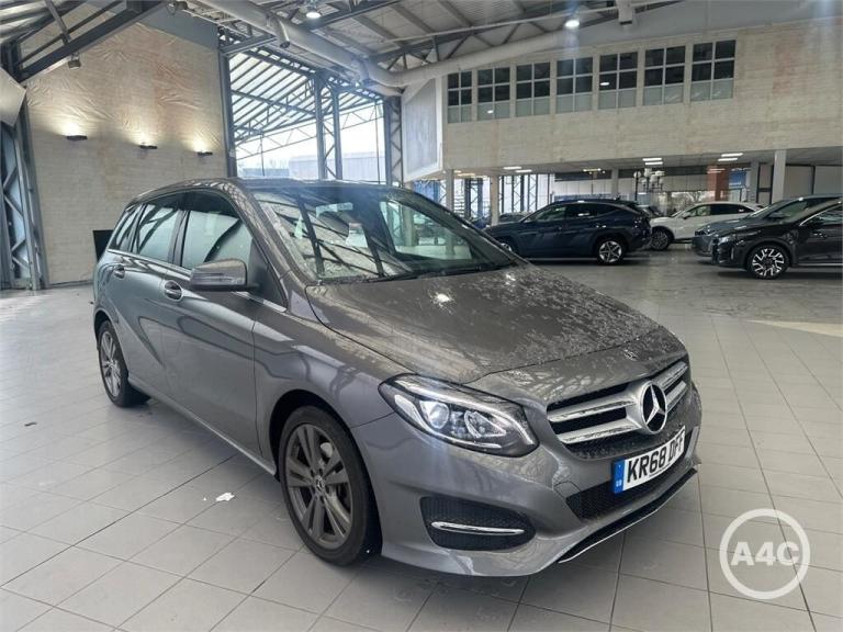 2018 Mercedes-Benz B Class B180 Exclusive Edition 5dr ++ NAV / CAMERA / LEATHER/ ULEZ ++ MPV Petr...