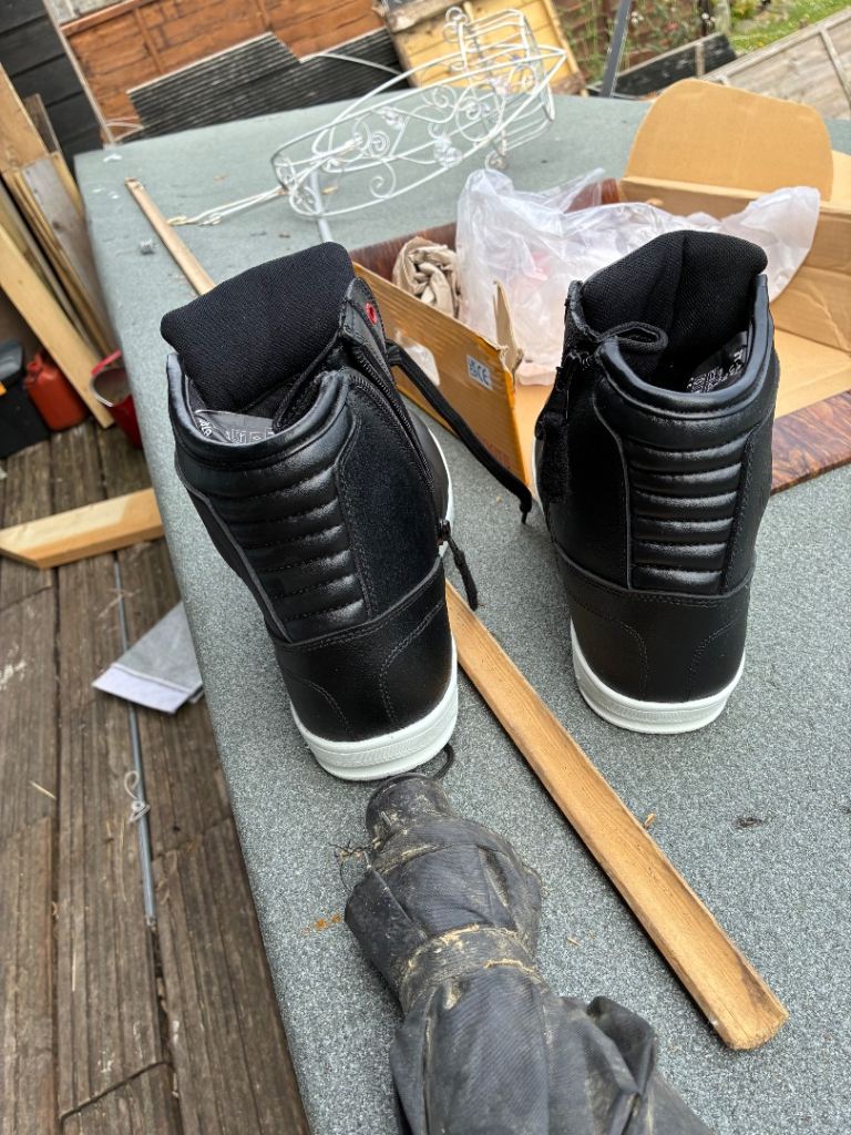 Vaster motorbike boots