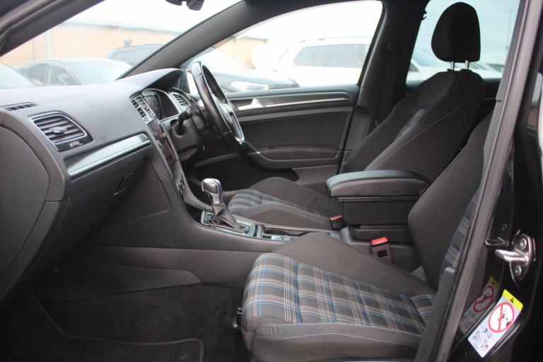 2017 Volkswagen Golf 1.4 TSI GTE 5dr DSG HATCHBACK PETROL/ELECTRIC Automatic