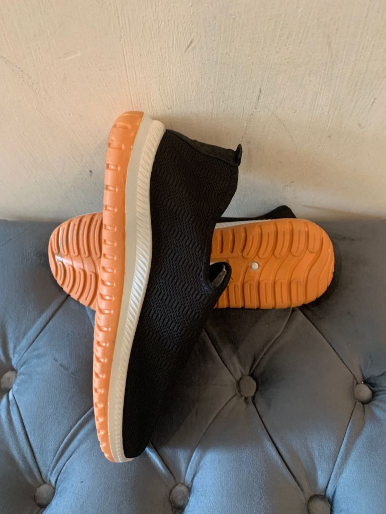 Brand New Trainers - size 44/10