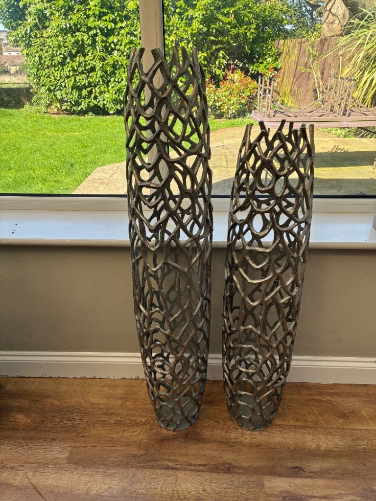 The Libra Company 137255 Large and Medium silver coral cage vases textured aluminium 