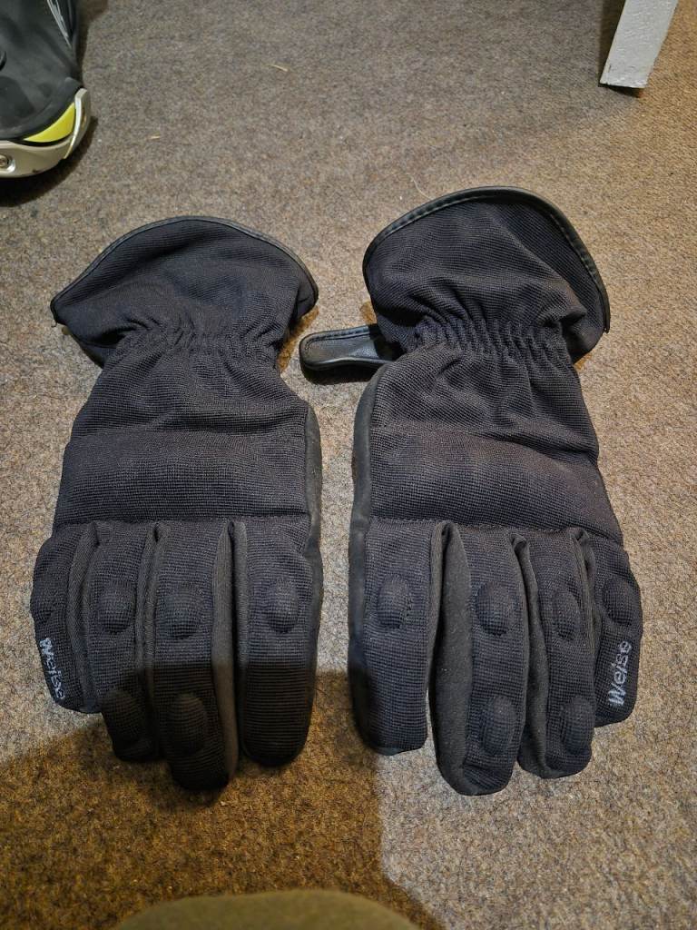 Weise textile gloves