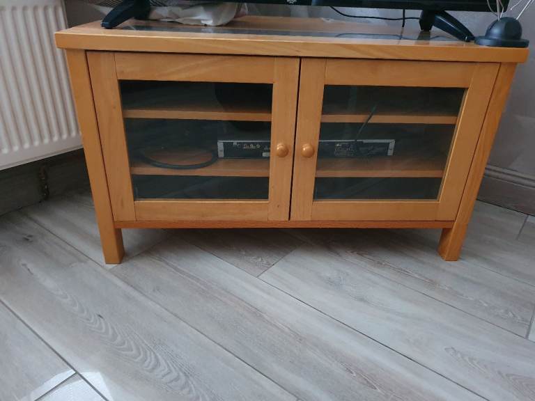 Corner unit TV stand 