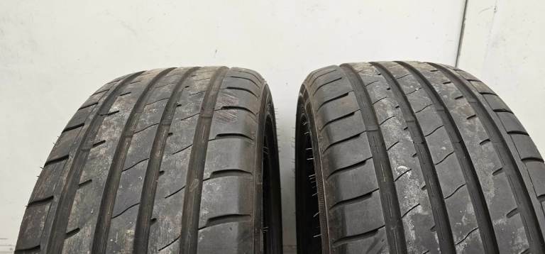 2 x Windforce CATCHFORS UHP 215 45 16 5.5mm  and  1 x Rapid 215 45 16 4.5mm