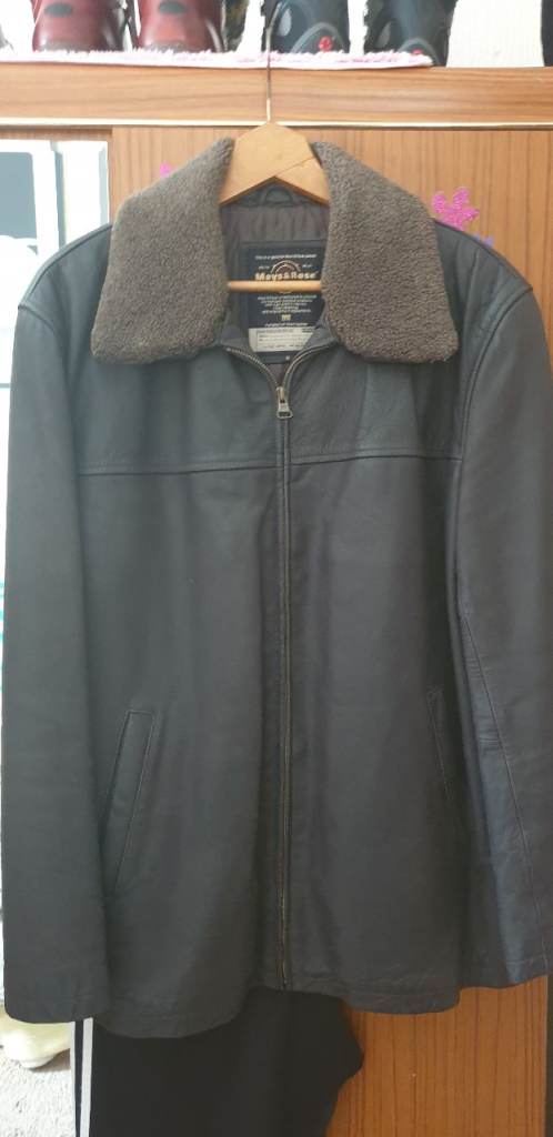GENTS LEATHER JACKET BRANDNEW MEADIUM 
