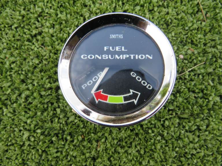 Smiths vintage “Milemiser” gauge