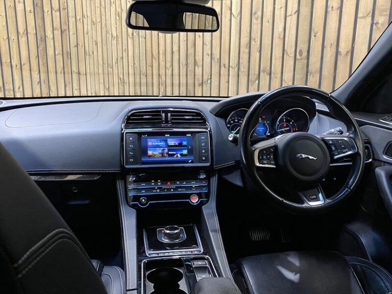 2016 Jaguar F-Pace D300 V6 S SUV Diesel Automatic