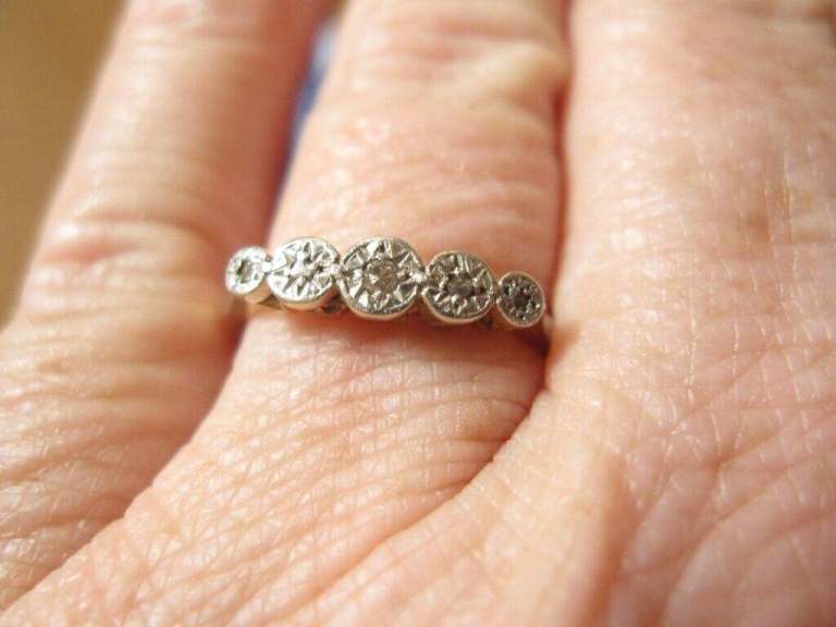 9 Karat gold & Platinum engagement/Eternity ring size K