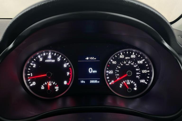  Kia Stonic 1.4 2 Suv 5dr Petrol Manual Euro 6 s/s 98 Bhp Petrol