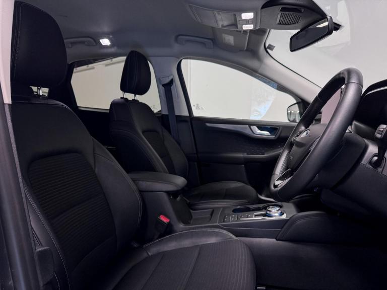 2020 Ford Kuga 2.5 EcoBoost Duratec 14.4kWh Titanium First Edition SUV 5dr Petrol Plug-in  HATCHB...