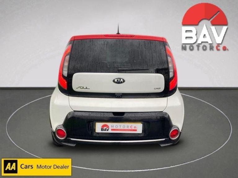 2014 Kia Soul 1.6 CRDi Mixx SUV - New MOT - 116000 Miles