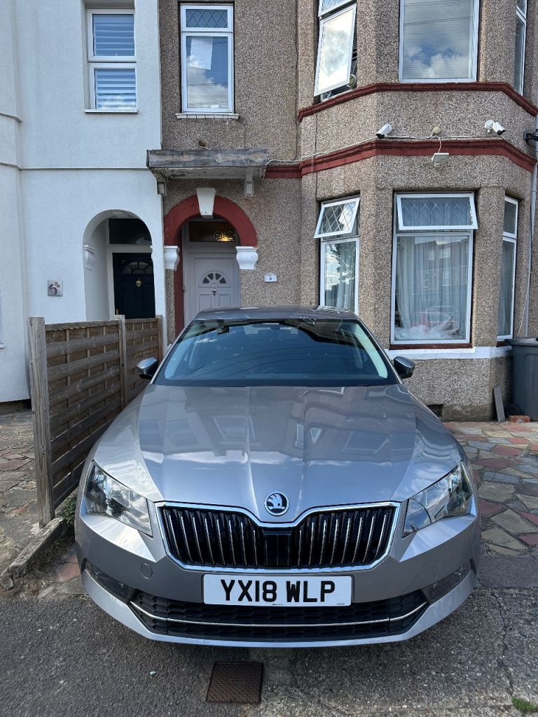 Skoda, SUPERB, Hatchback, 2018, Manual, 1968 (cc), 5 doors