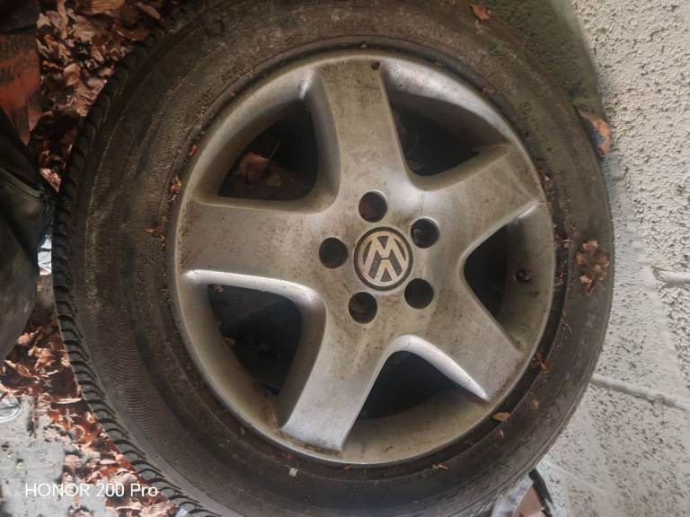 Vw alloy wheels 