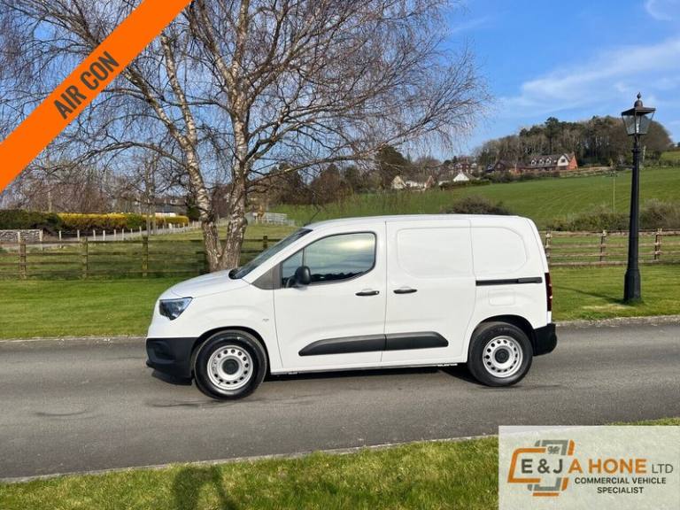 2021 Vauxhall Combo 2300 100kW Dynamic 50kWh H1 Van Auto PANEL VAN ELECTRIC Automatic