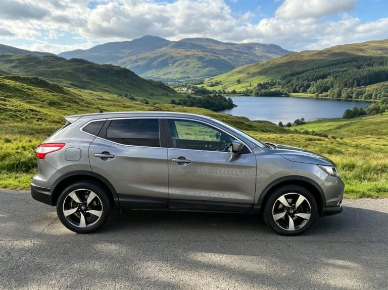 Nissan qashqai 1.5 dci n-tec 2015 15 reg genuine low mileage 64k full service history fully loaded 