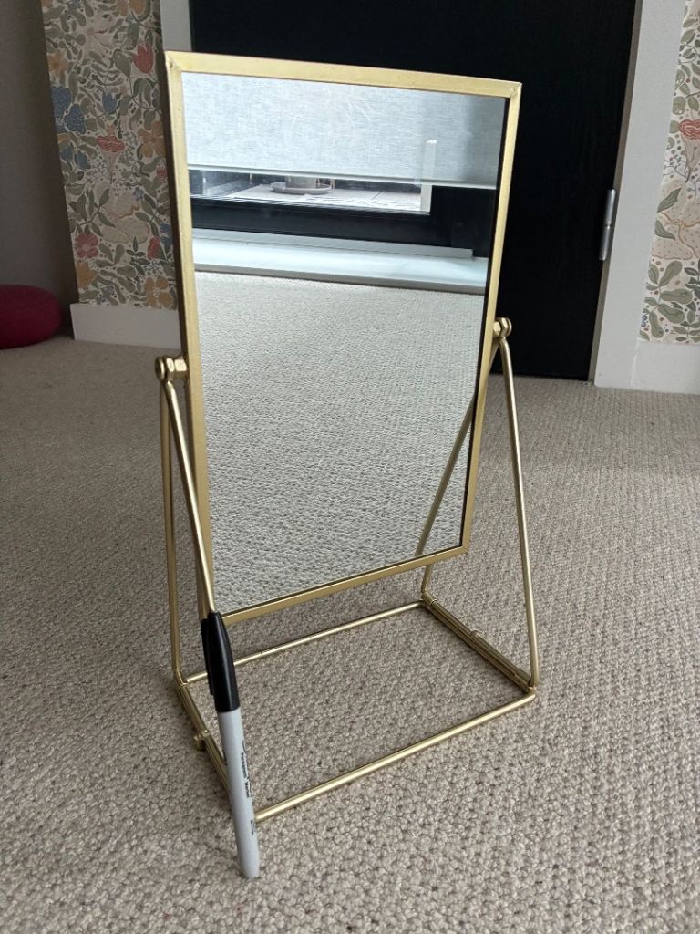 Free standing dressing table mirror 
