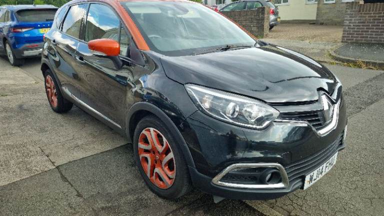 Renault, CAPTUR, Hatchback, 2014, Manual, 1461 (cc), 5 doors