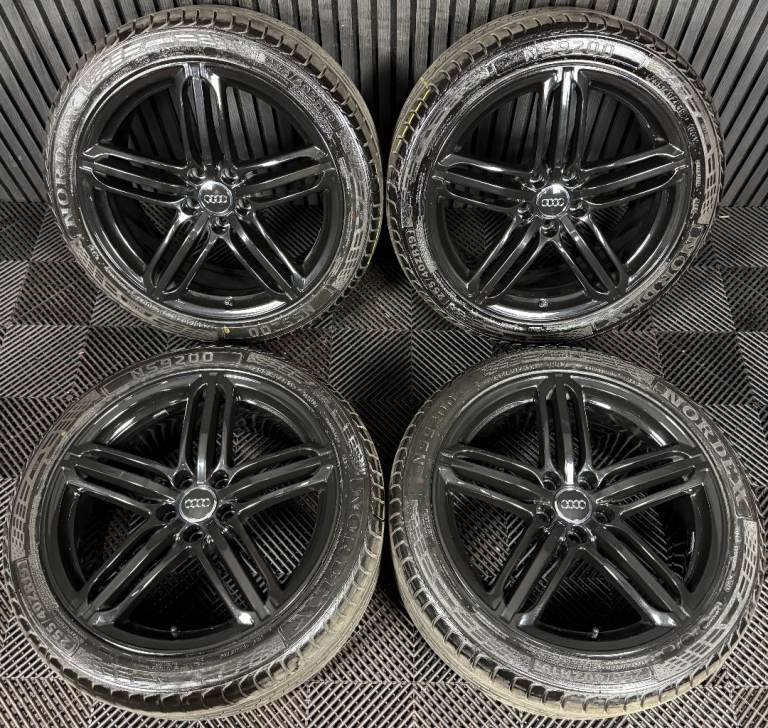 19'' GENUINE AUDI Q3 S LINE BLACK 5 TRIPLE SPOKE SEGMENT ALLOY WHEELS TYRES ALLOYS 