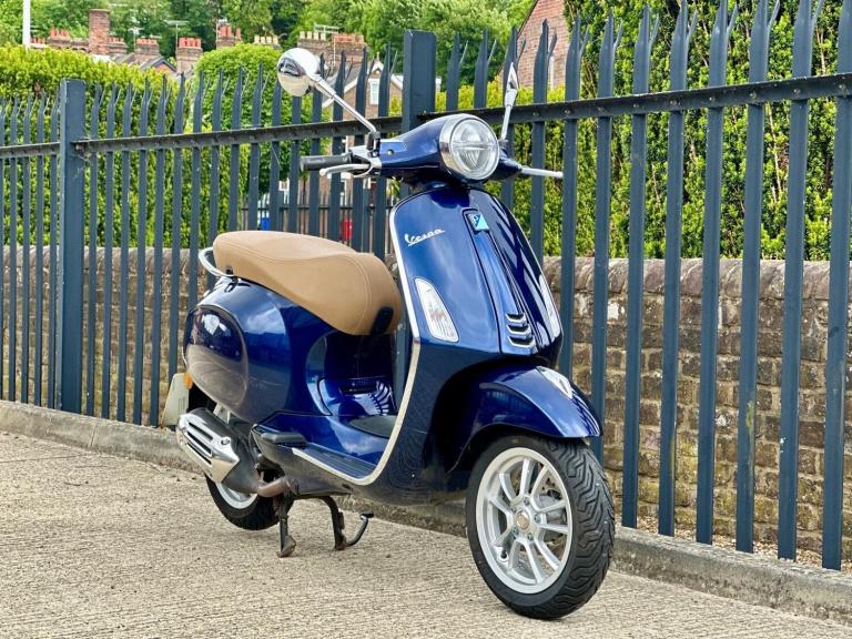 PIAGGIO VESPA Vespa Primavera 50 EU5 (20MY) + 1170 Miles + HPI CLEAR + 2022