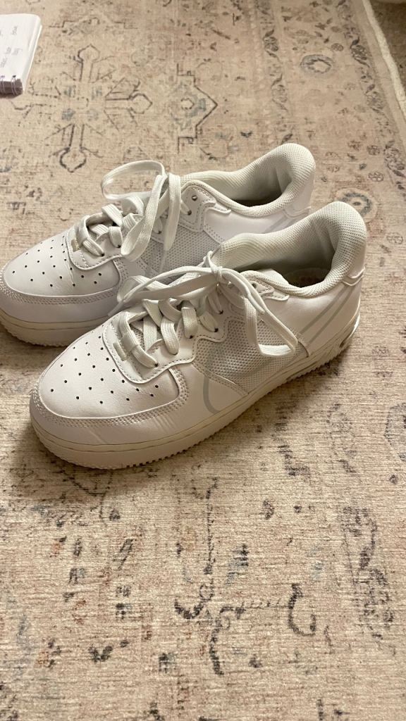 Nike Airforce 1 React (white, size 5.5 UK)