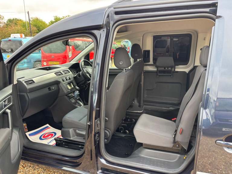 VOLKSWAGEN CADDY DRIVE FROM WHEELCHAIR ACCESSIBLE VEHICLE 1.4 TSI BlueMotion