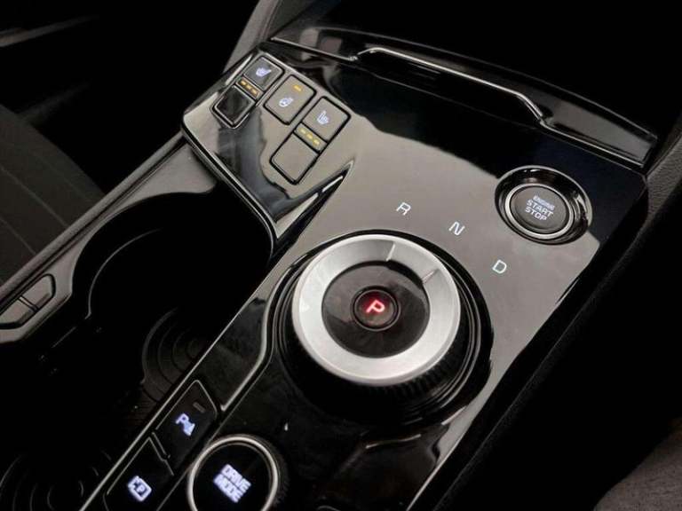 2022 Kia Sportage 1.6 h T-GDi 3 Auto Euro 6 (s/s) 5dr Automatic SUV Hybrid Automatic