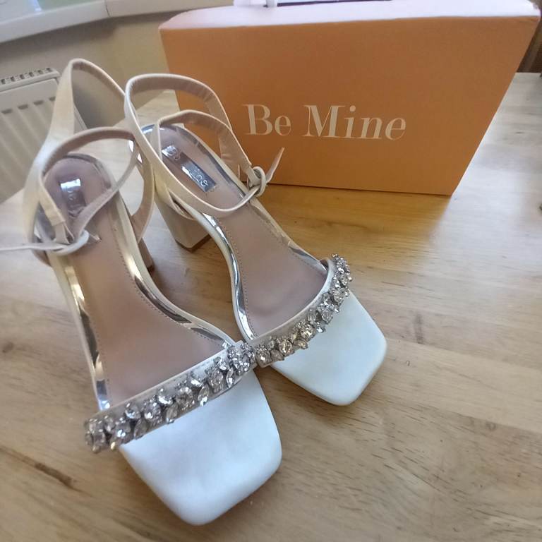 Wedding shoes size 