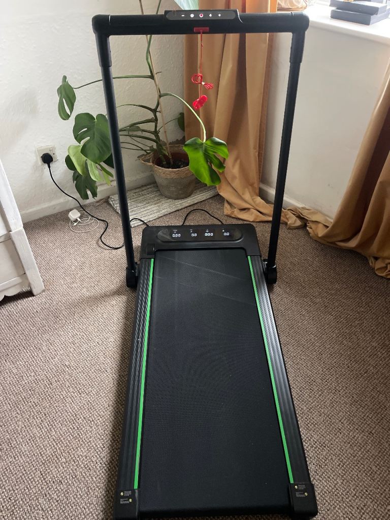 Folding treadmill 