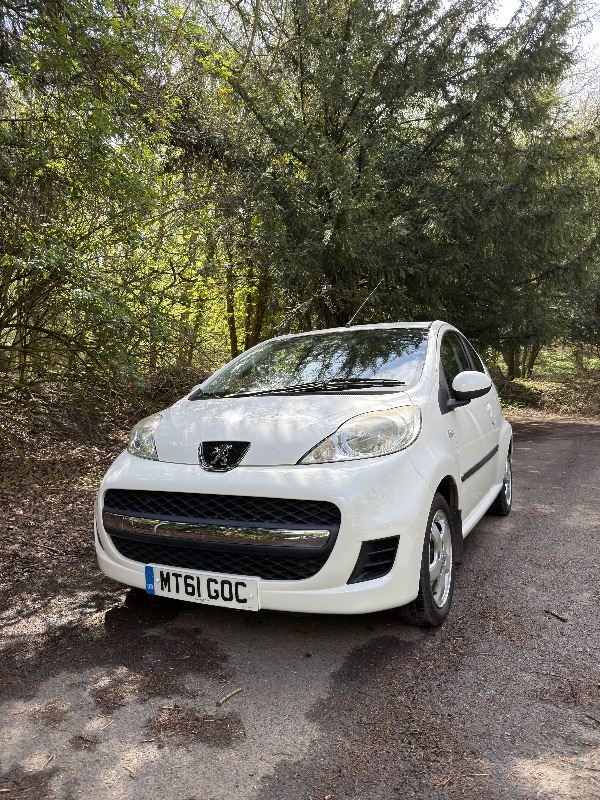 Peugeot 107 2011