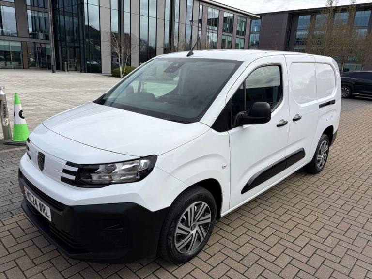 2024 Peugeot Partner 950 PROFESSIONAL LONG 1.5BlueHDi EU6 S/S 100ps *AIRCON*SENSORS*2 SLD*E/PACK ...