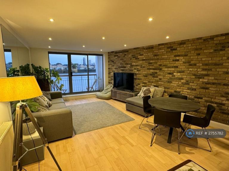 1 bedroom in Chinnoks Wharf, London, E14 (#2755782)